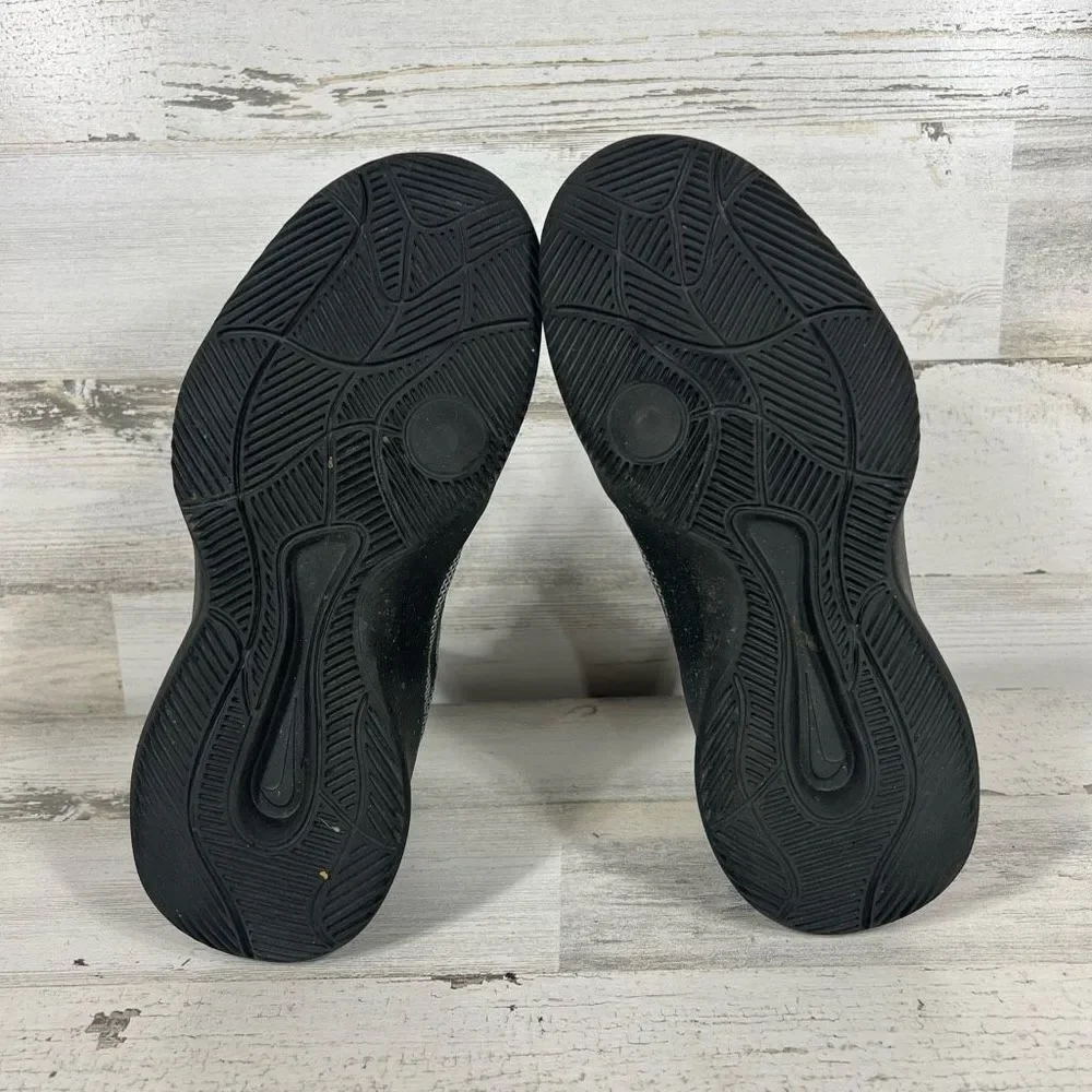 Nike womens hyperfresh